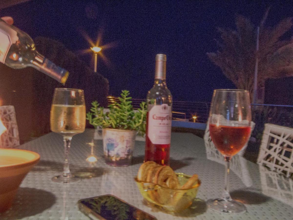 Infinity Luxury Sea View Apartment With Private Garden Arenales del Sol Zewnętrze zdjęcie
