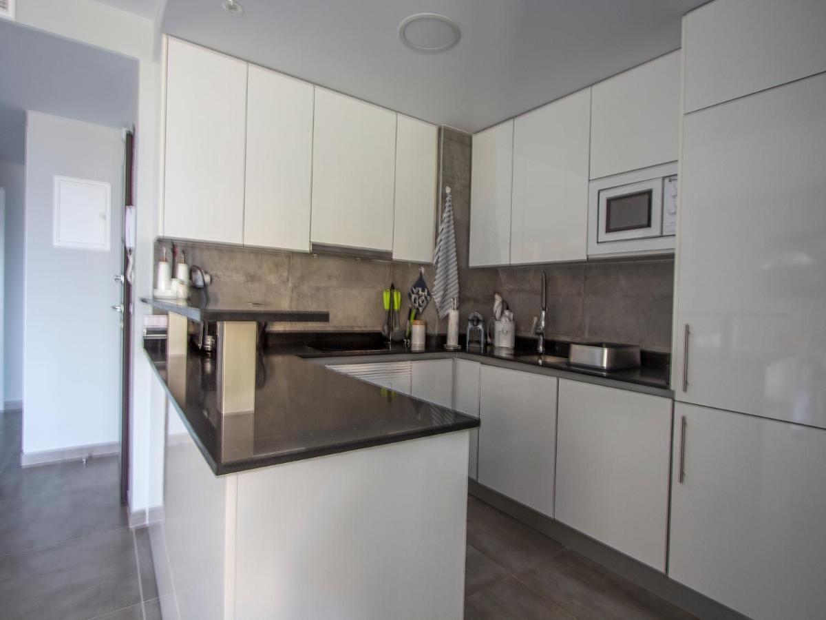 Infinity Luxury Sea View Apartment With Private Garden Arenales del Sol Zewnętrze zdjęcie
