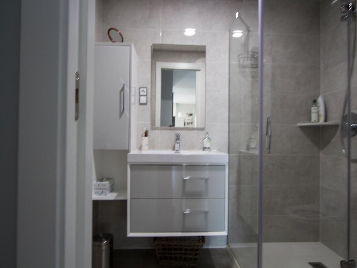 Infinity Luxury Sea View Apartment With Private Garden Arenales del Sol Zewnętrze zdjęcie