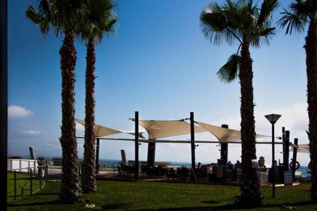 Infinity Luxury Sea View Apartment With Private Garden Arenales del Sol Zewnętrze zdjęcie